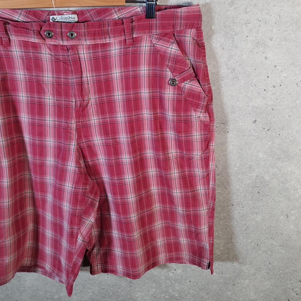 Vintage Columbia Cargo Shorts Womens W40 Pink Athletic Hiking