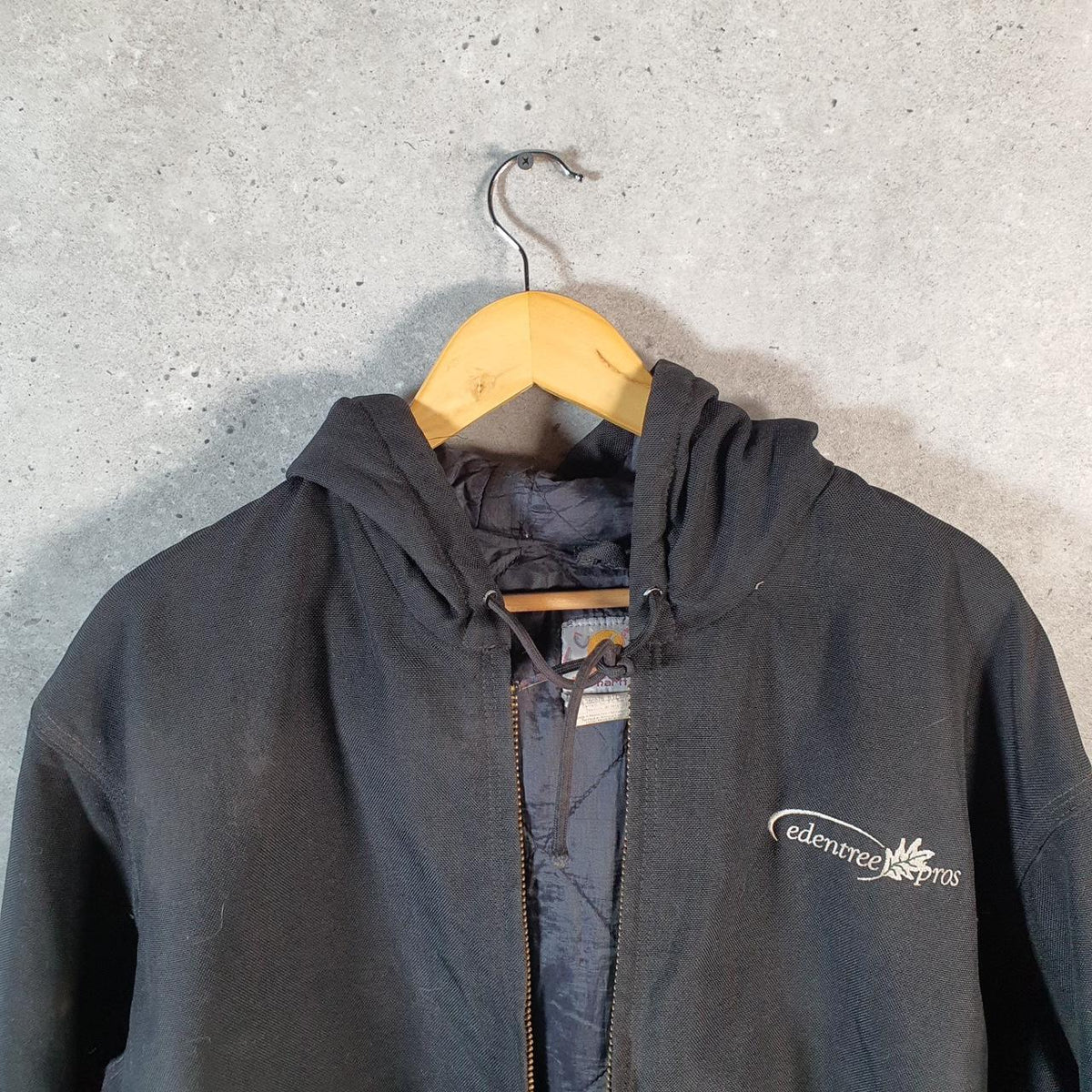Vintage Carhartt 90s Active Hooded Jacket Men’s Large Black Workwear J133 BLK Canvas USA Big Fish Vintage