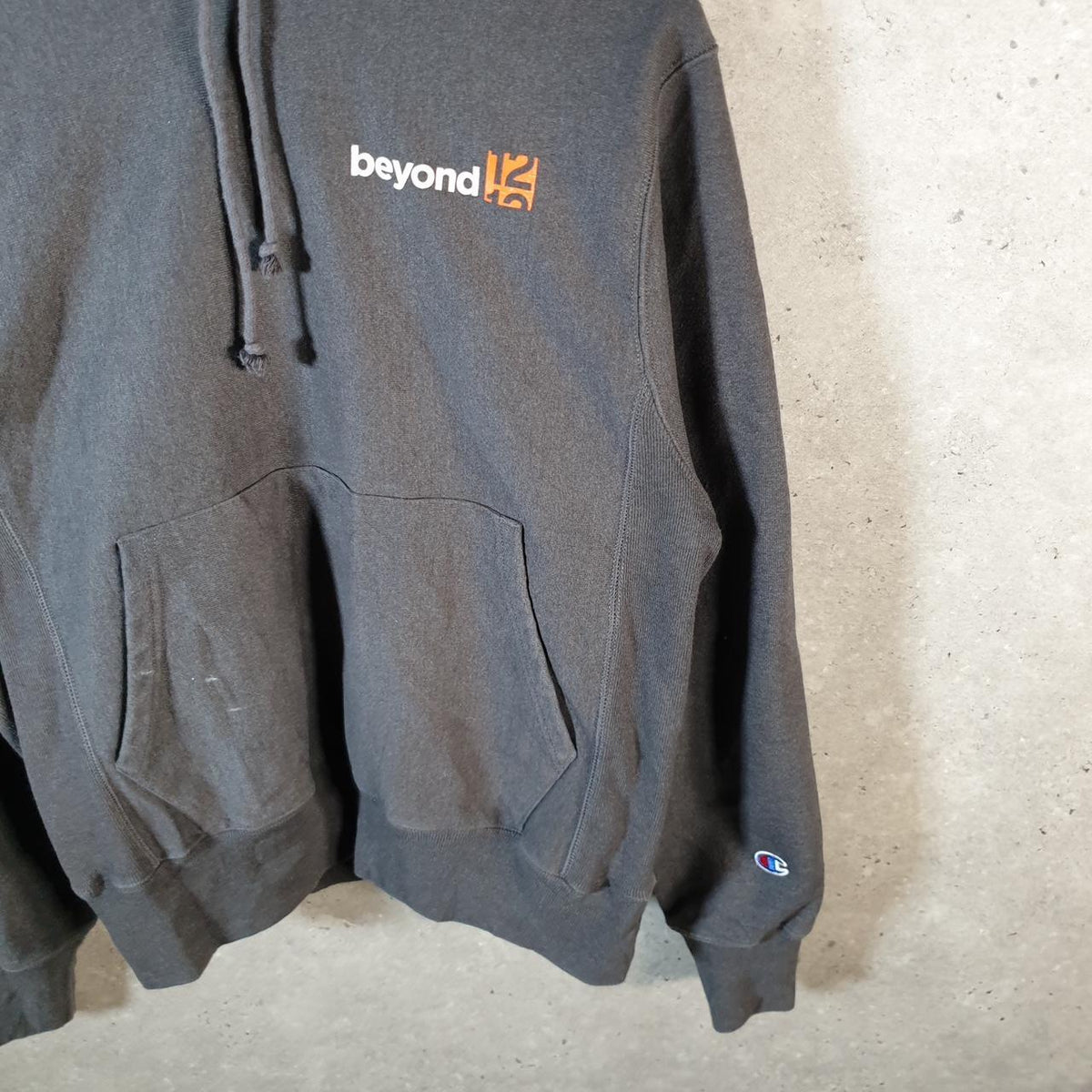 Vintage Champion Hoodie Men’s Small Grey Pro Sport Pullover Spellout Logo