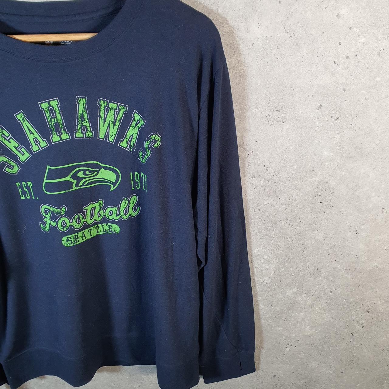 Vintage NFL Seattle Seahwaks Sweatshirt Womens Medium Navy Blue USA Pro Sport
