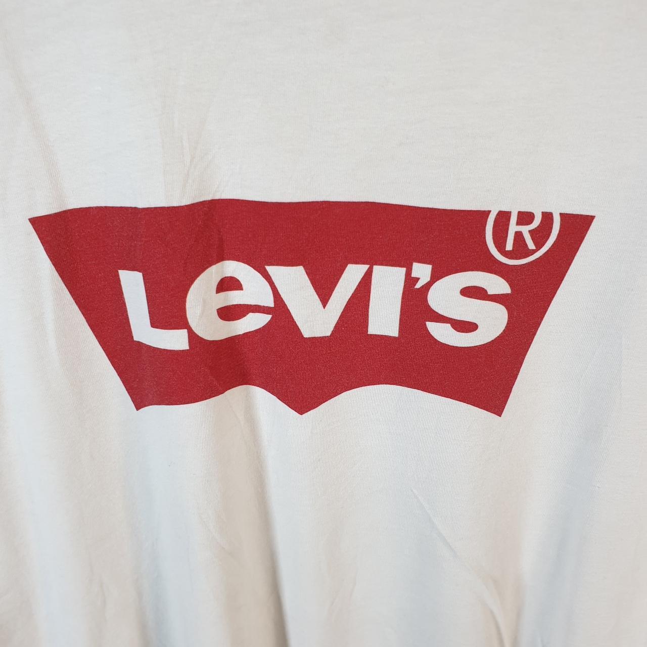 Vintage Levis Spellout T Shirt Shirt Men’s Medium White Logo Athletic Casual
