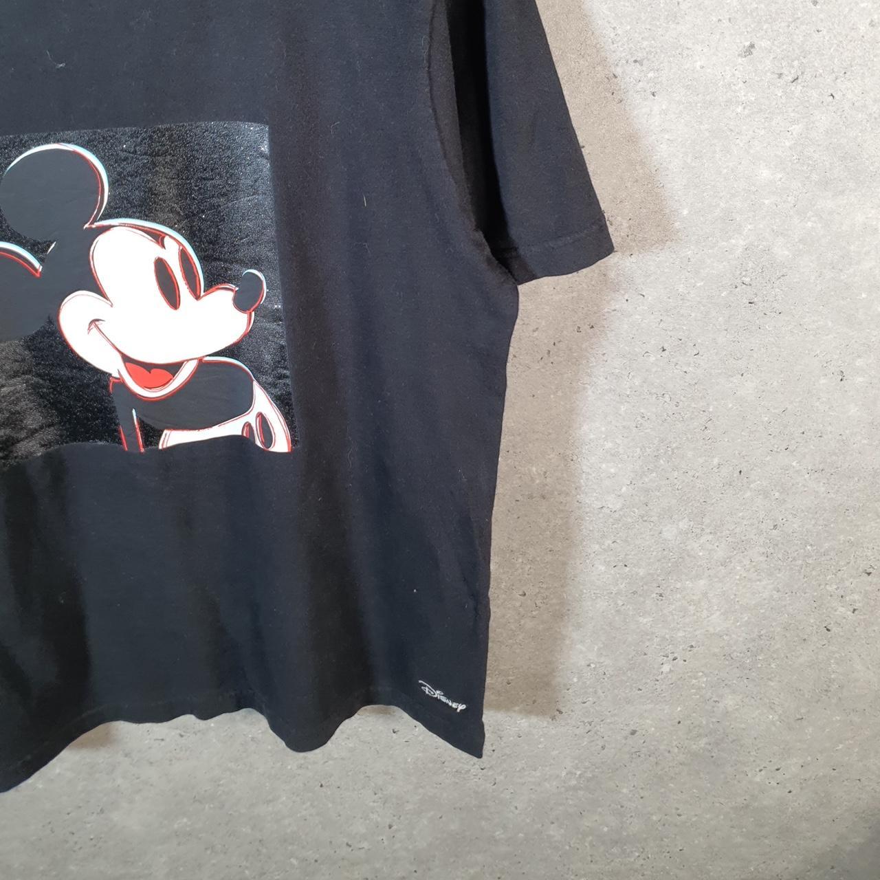 Vintage Disney Uniqlo Land Mickey Mouse T Shirt Men’s Medium Black Logo Graphic Cartoon