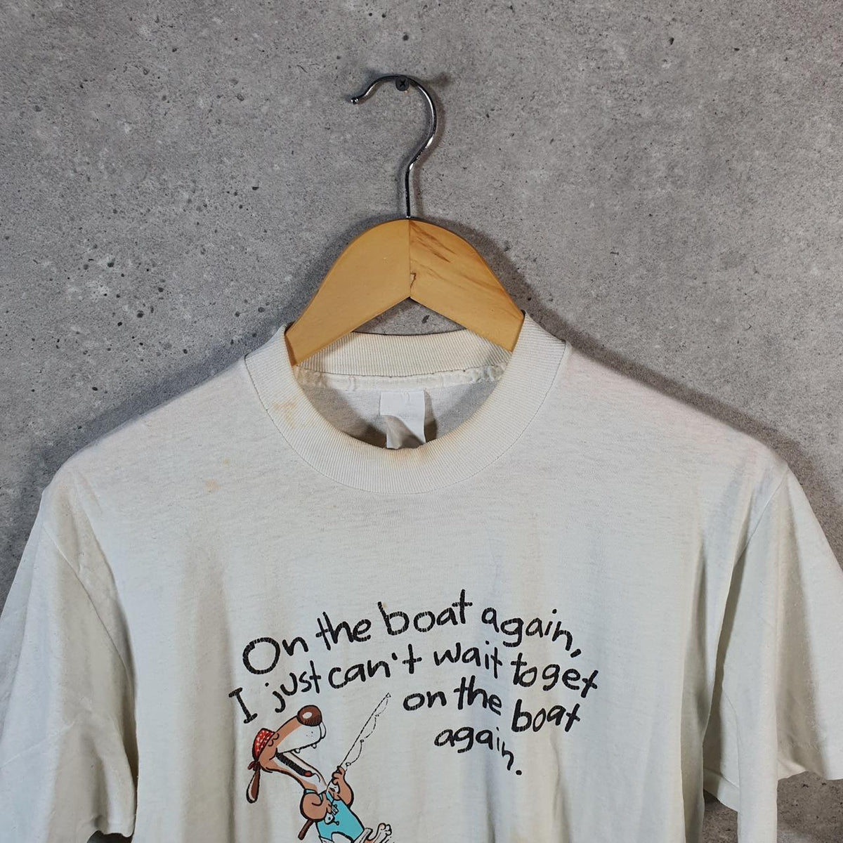 Vintage Dog Boat Fishing Graphic USA Single Stitch T Shirt Men’s Large White Big Fish Vintage