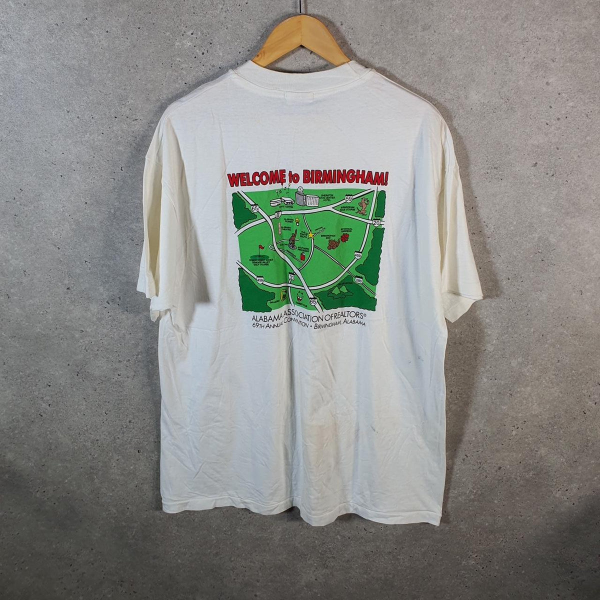 Vintage Hanes Beefy 1995 Birmingham Alabama Single Stitch T Shirt Men’s XL White Big Fish Vintage