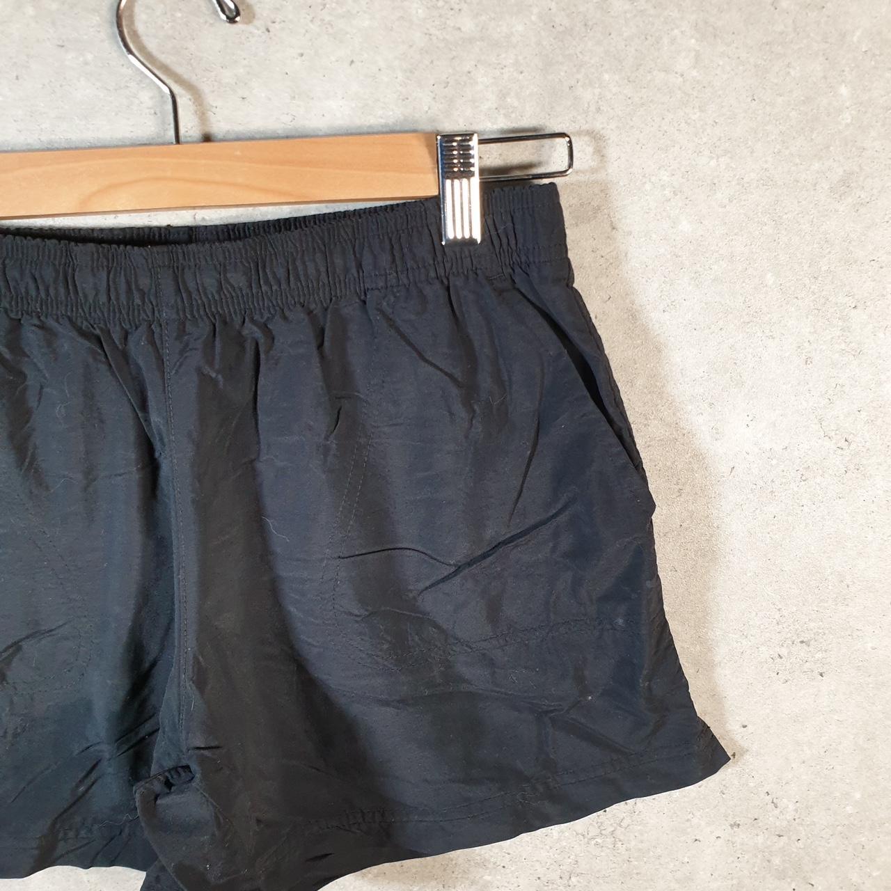 Vintage Columbia Performance Fishing Gear Shorts Womens Small Black Athletic Hiking