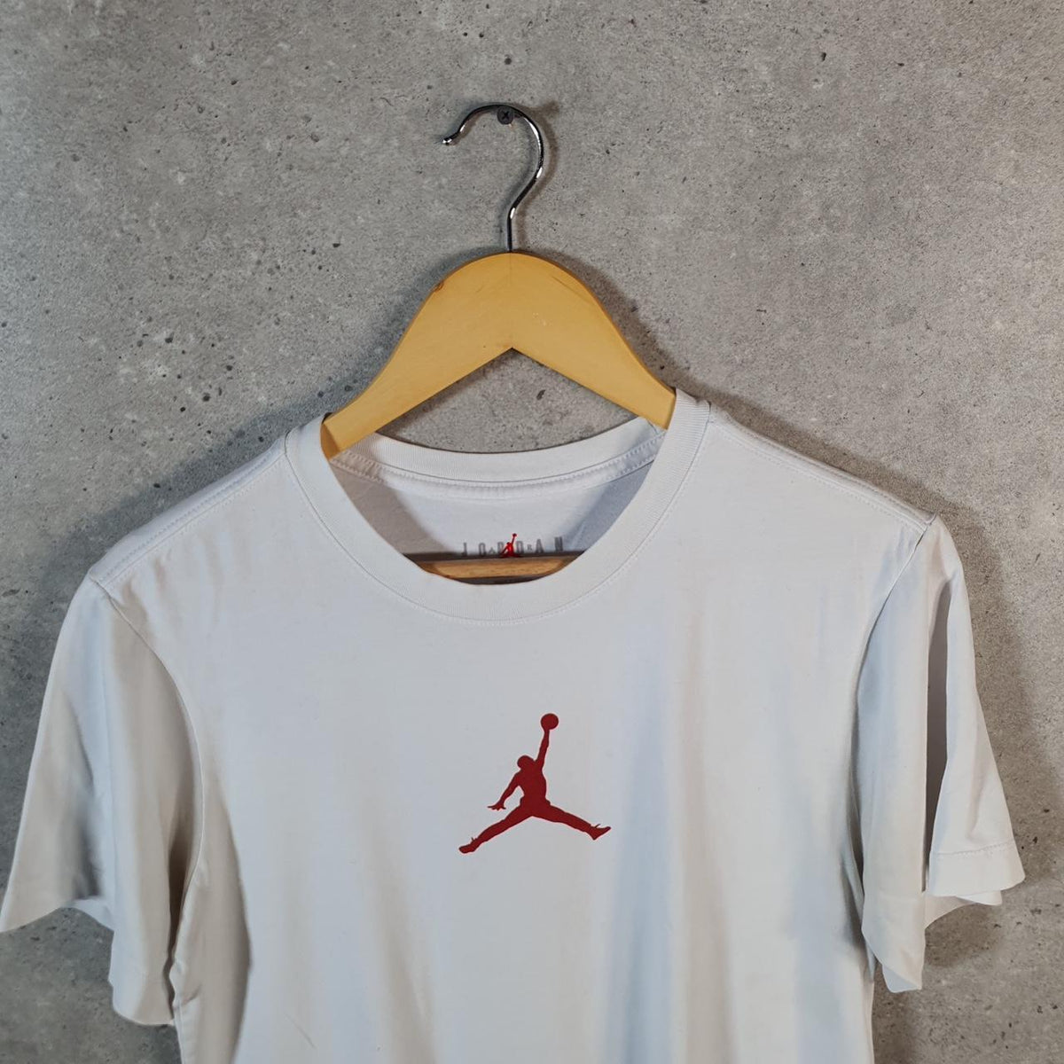 Vintage Jordan Air Dri Fit T Shirt Men’s White Small Casual Sports Logo Athletic C9825