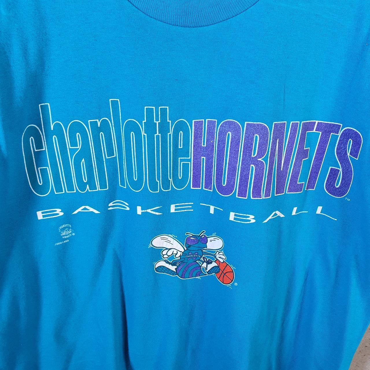 Vintage Charlotte Hornets Basketball 90s USA Single Stitch T Shirt Men’s Small Blue