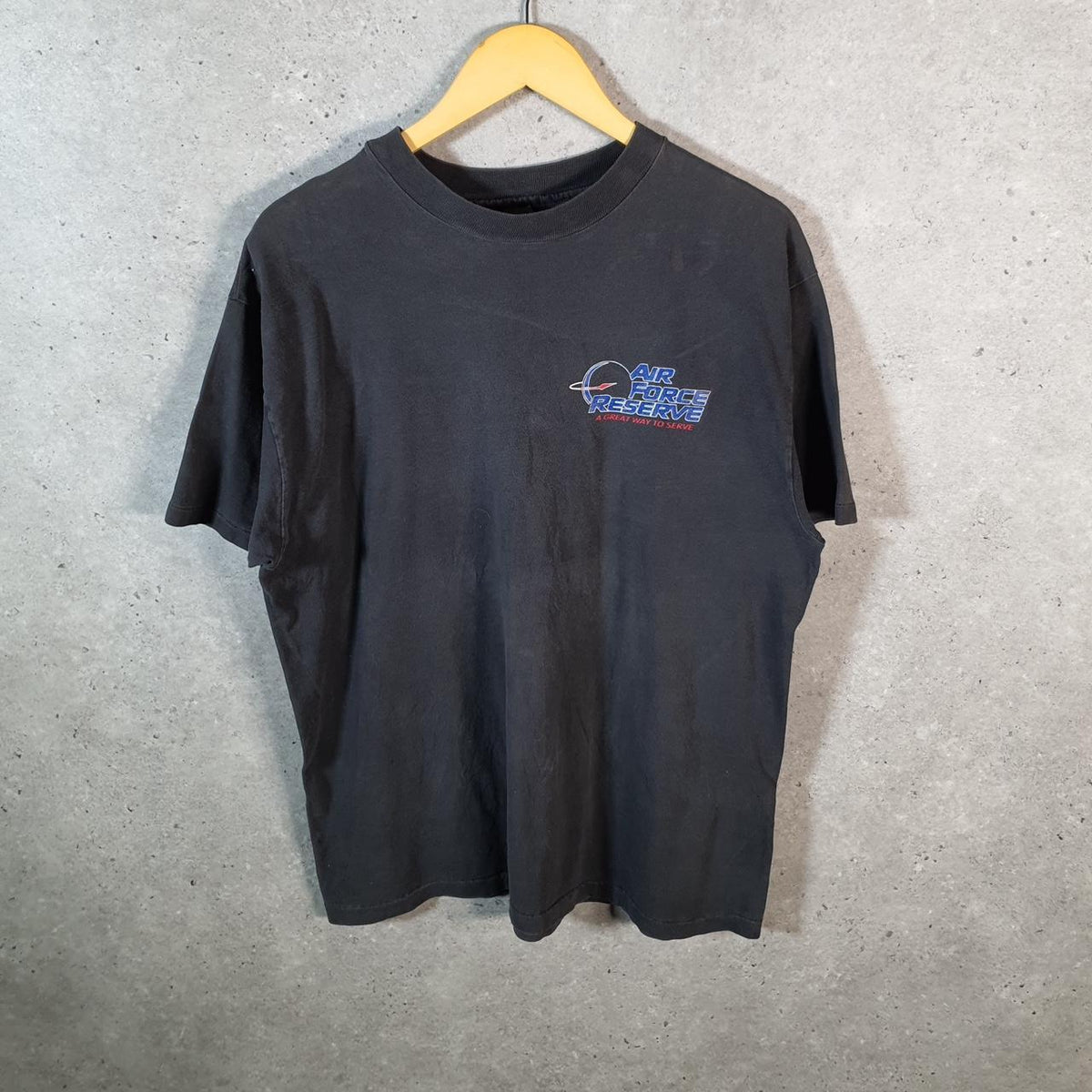 Vintage Hanes Air Force Reserve 90s USA Single Stitch T Shirt Men’s Large Black C9376