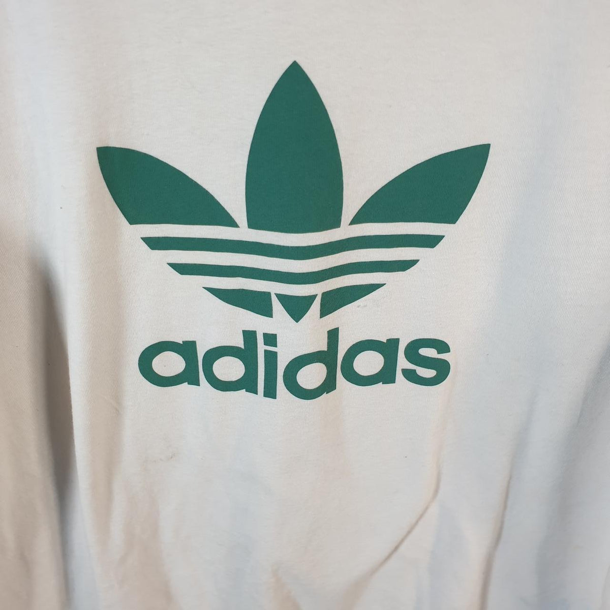 Vintage Adidas Trefoil T Shirt Men’s Medium White Spellout Logo Athletic