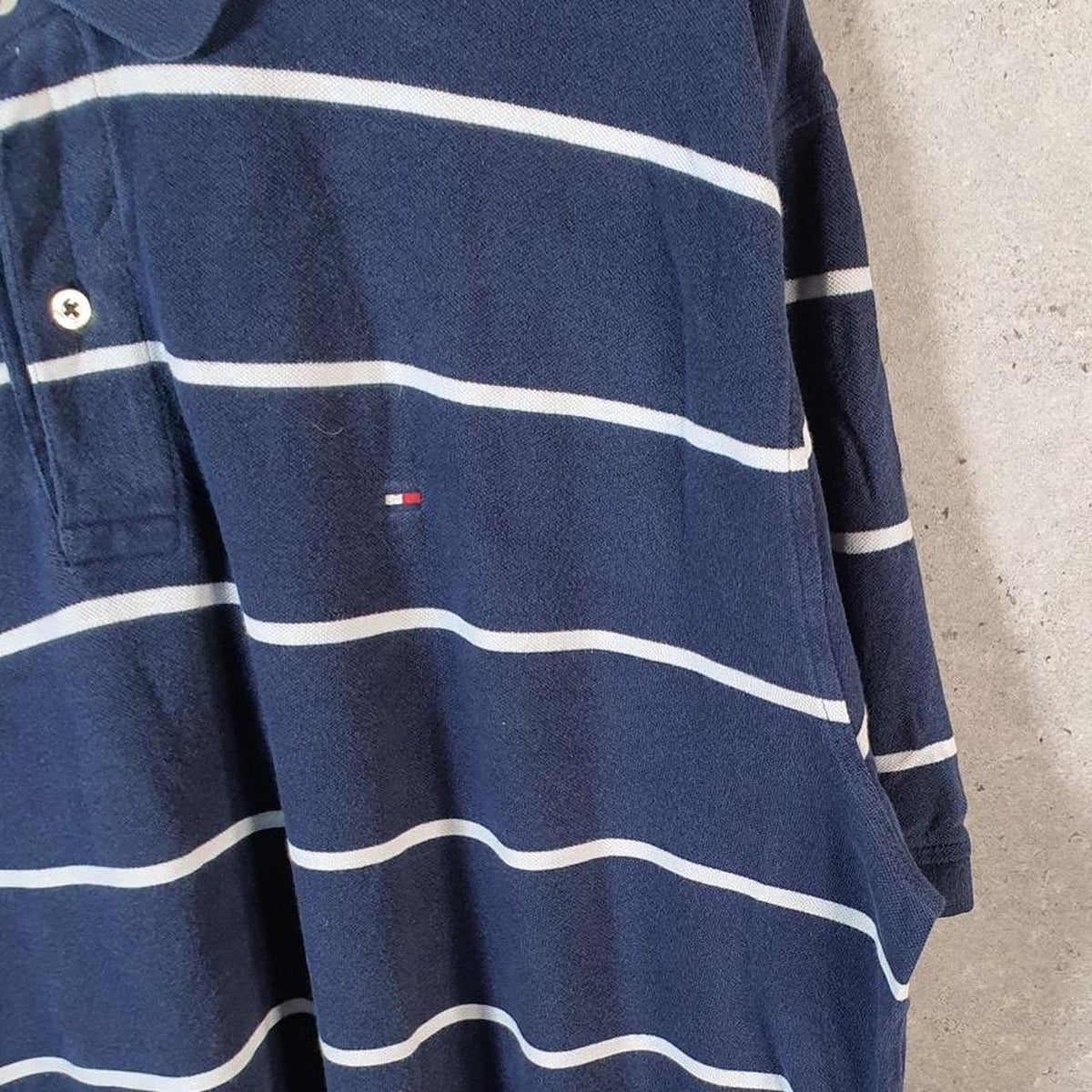 Vintage Tommy Hilfiger Polo Shirt Men’s 2XL Navy Blue Striped Custom Fit Embroidered Logo