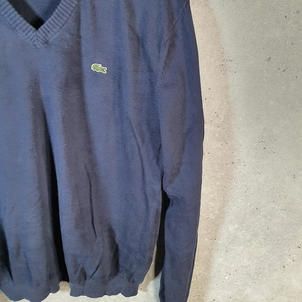 Vintage Lacoste Sweatshirt Men’s Medium Navy Blue Pullover Logo Y2K Jumper Logo