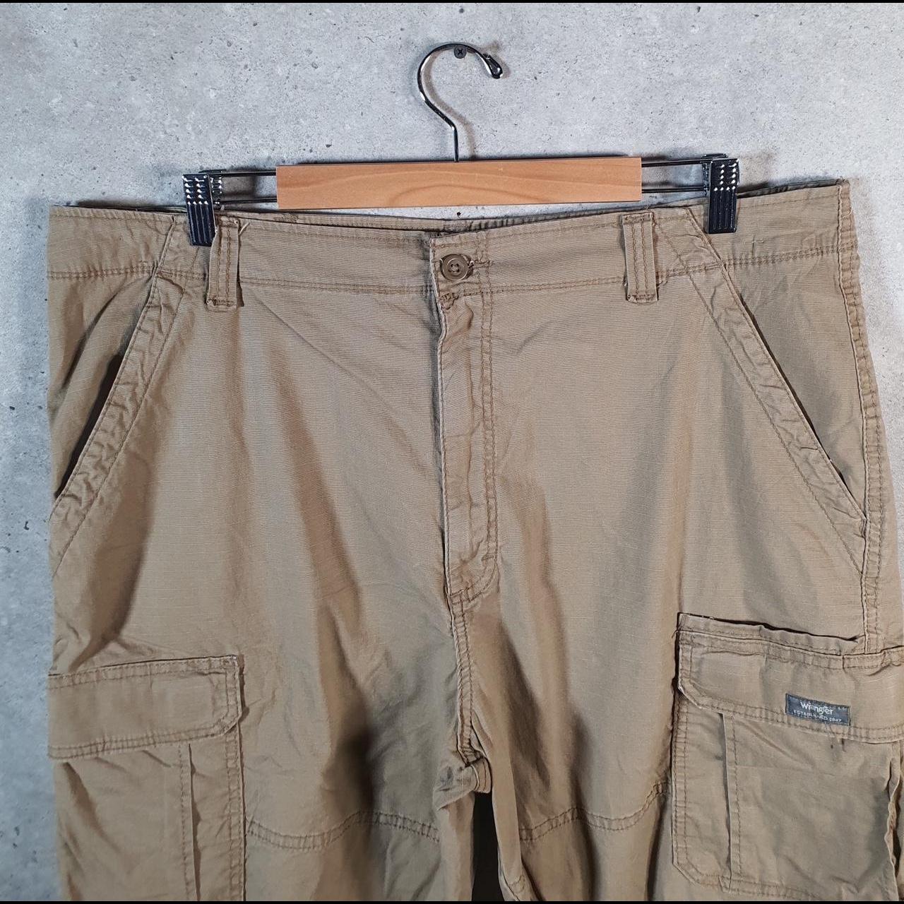 Vintage Wrangler Chino Shorts Jorts Cargo Men’s W40 Brown Baggy Cotton A4241