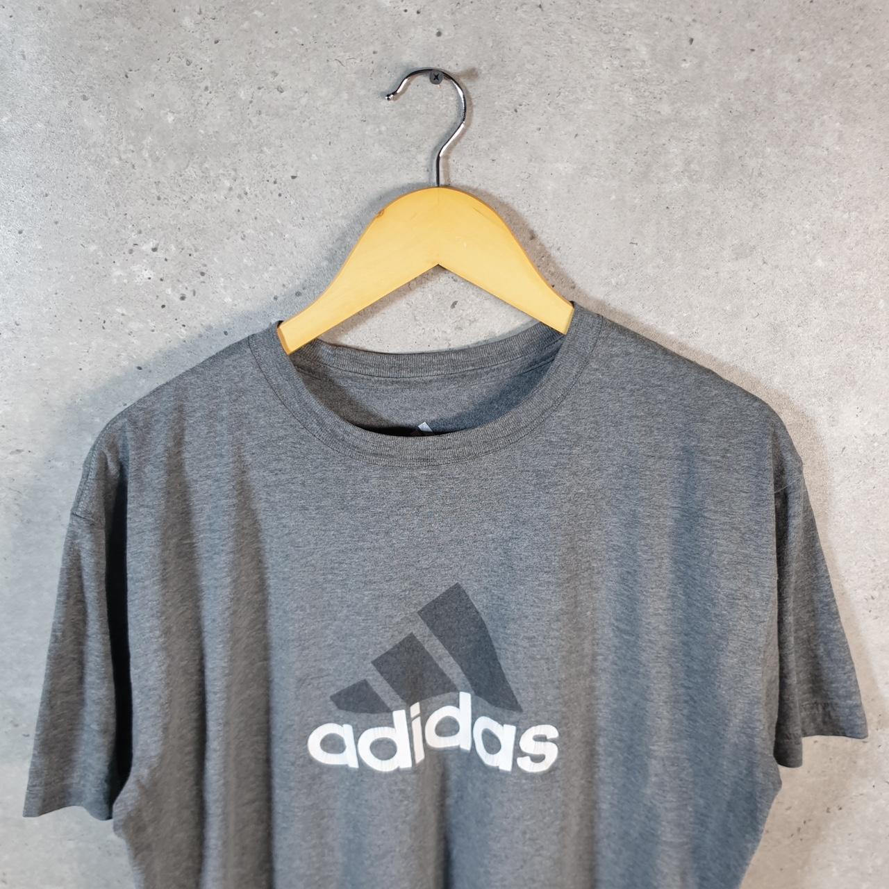 Vintage Adidas Amplifier T Shirt Shirt Men’s Medium Grey Three Stripes Logo Athletic C9885