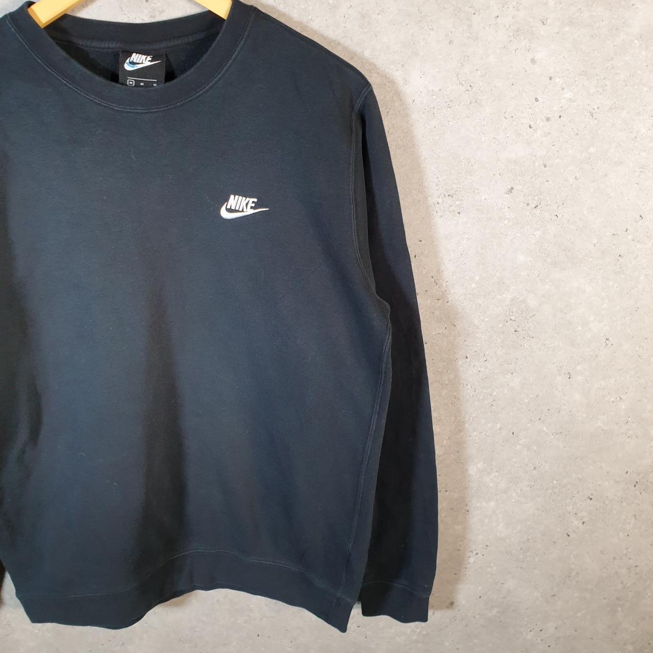 Vintage Nike Club Embroidered Sweatshirt Men’s Medium Black Swoosh Y2K Pullover