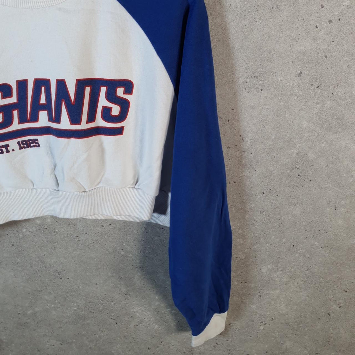 Vintage NFL New York Giants Cropped Sweatshirt Womens Small White USA Pro Sport