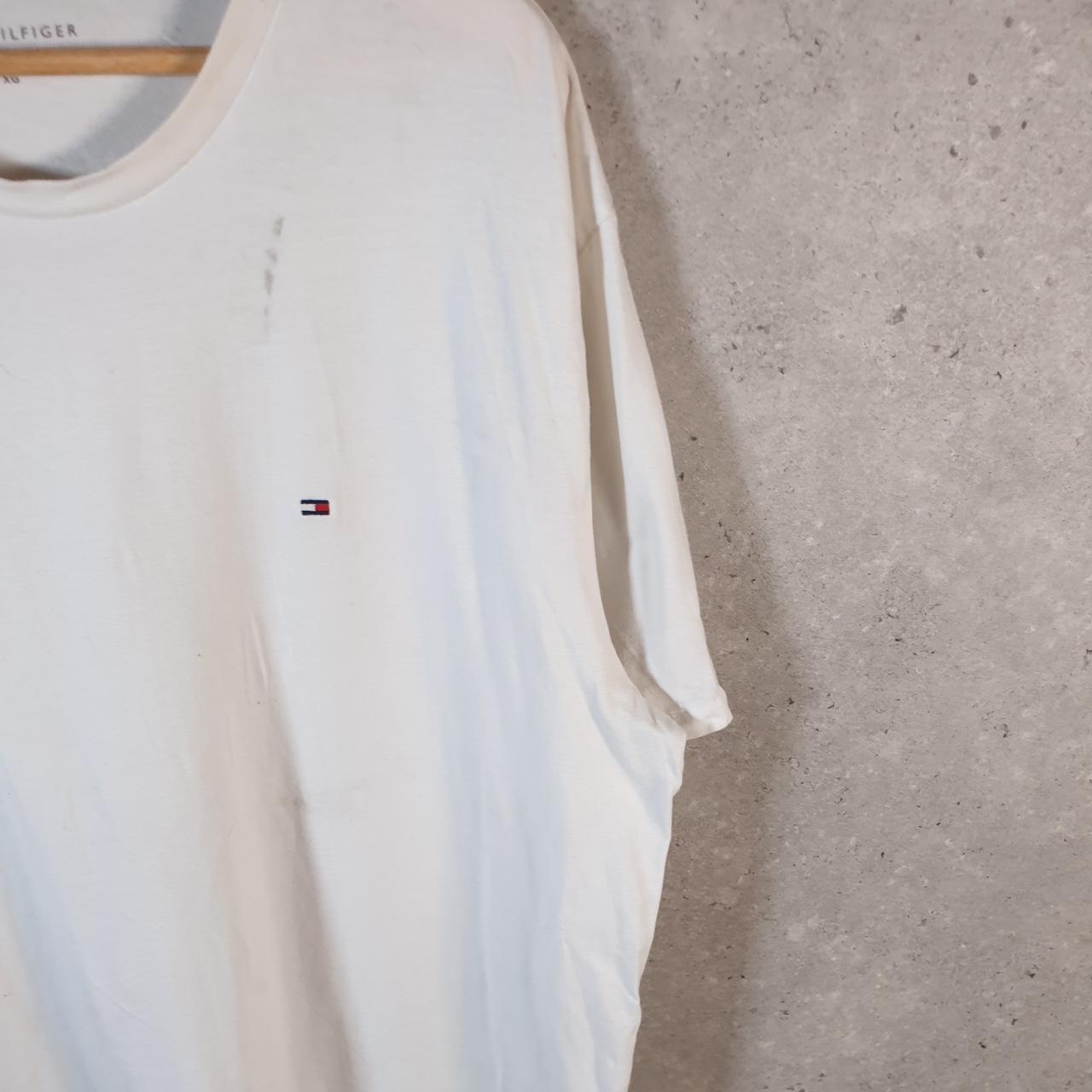 Vintage Tommy Hilfiger T Shirt Men’s XL White Spellout Embroidered Logo