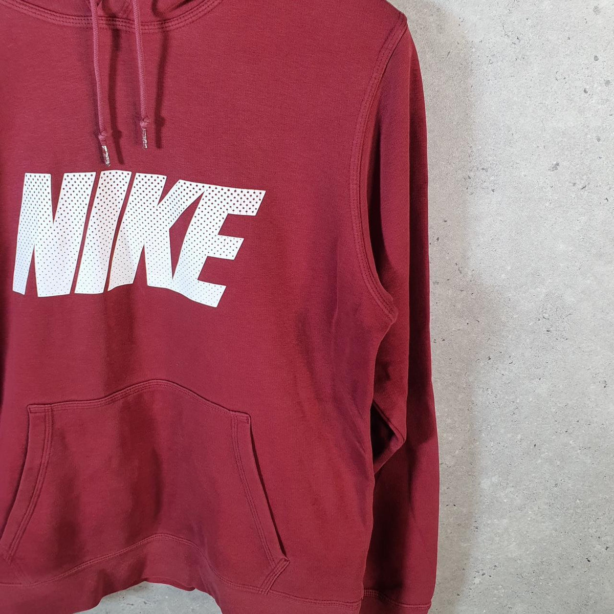 Vintage Nike Club Hoodie Men’s Medium Burgundy Red Swoosh Y2K Pullover Sweatshirt Logo
