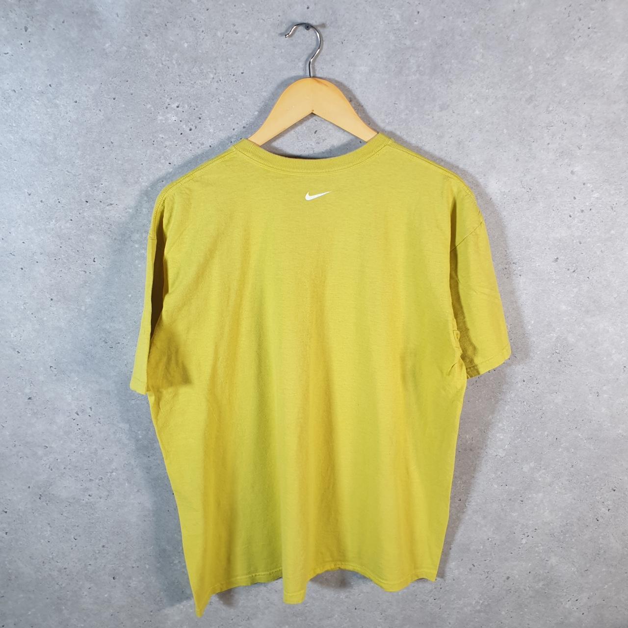 Vintage Nike Centre Logo T Shirt Men’s Large Yellow Swoosh Athletic