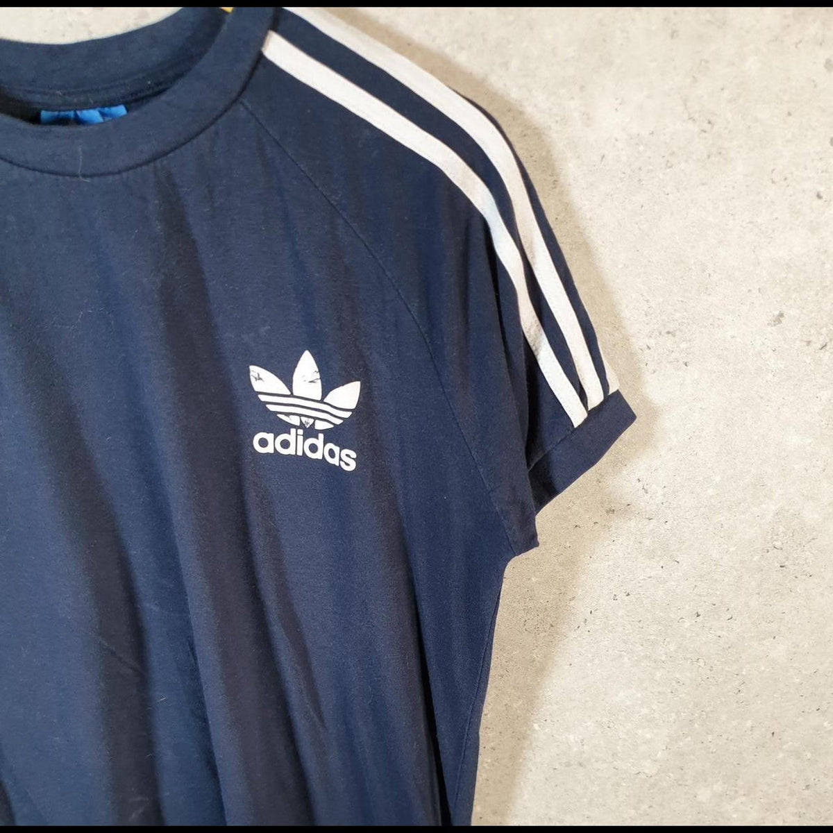 Vintage Adidas Trefoil Retro T Shirt Men’s Medium Navy Blue Three Stripes Logo Athletic