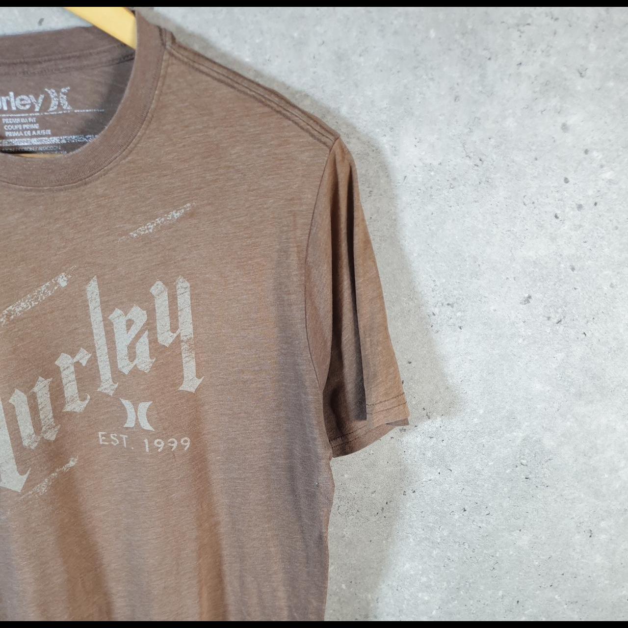 Vintage Hurley T Shirt Men’s Medium Brown Casual Sports Logo Athletic