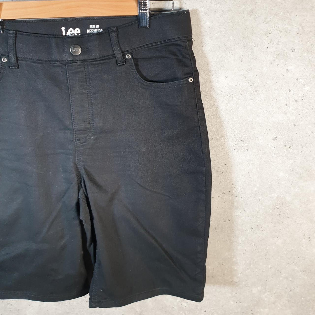Vintage Lee Slim Shorts Jorts Cargo Womens W34 Black Relaxed Denim