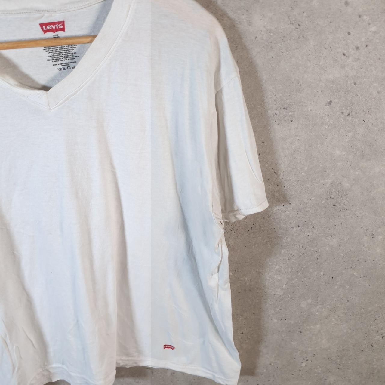 Vintage Levis Spellout T Shirt Shirt Men’s Medium White Logo Athletic Casual