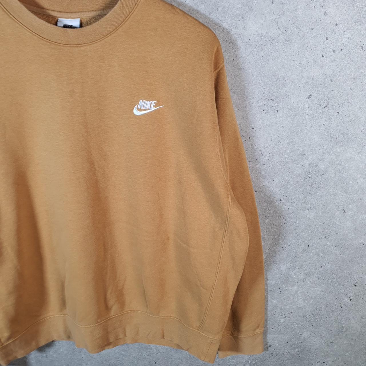 Vintage Nike Club Embroidered Sweatshirt Men’s Large Orange Swoosh Y2K Pullover Logo