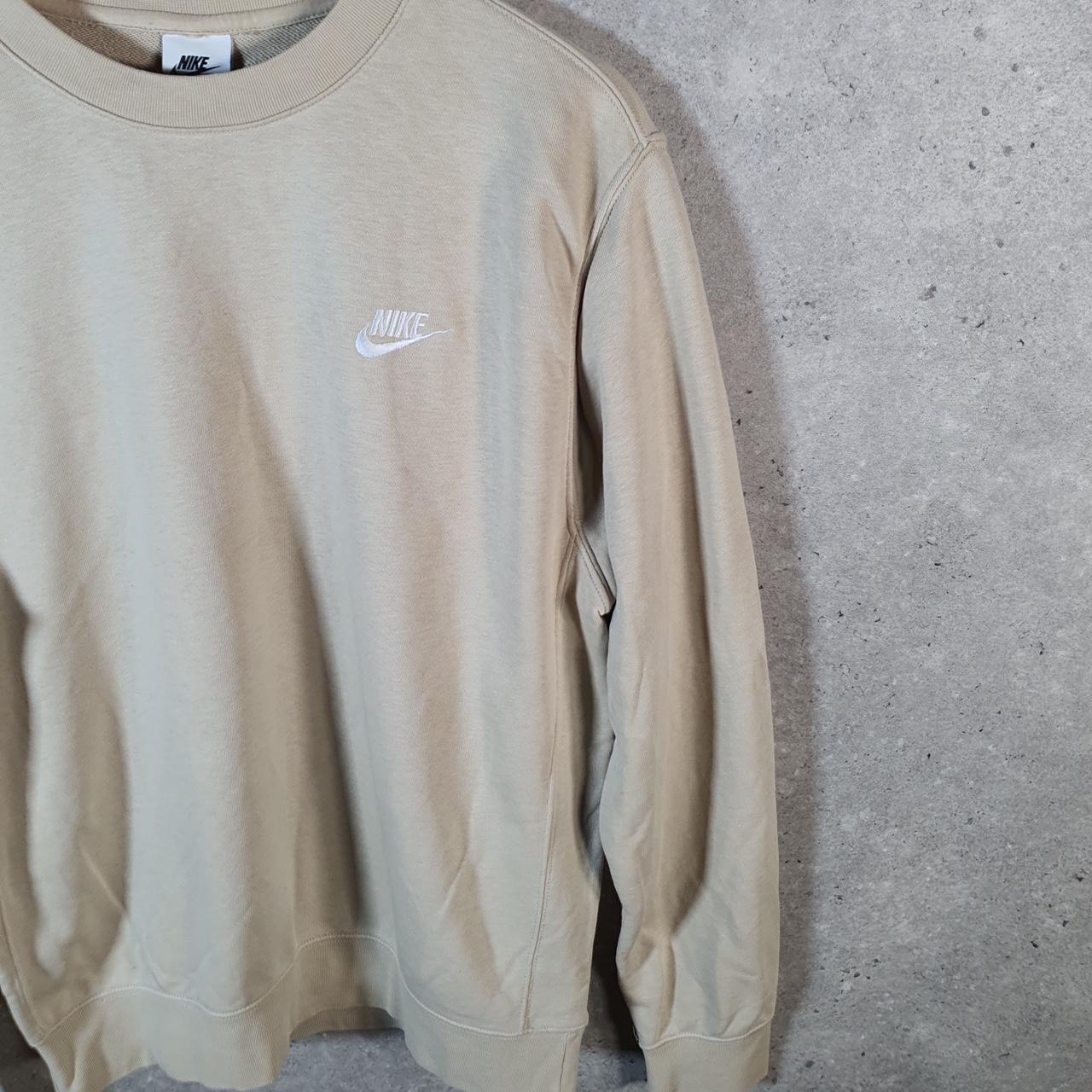Vintage Nike Club Embroidered Sweatshirt Men’s Small Beige Swoosh Y2K Pullover Logo