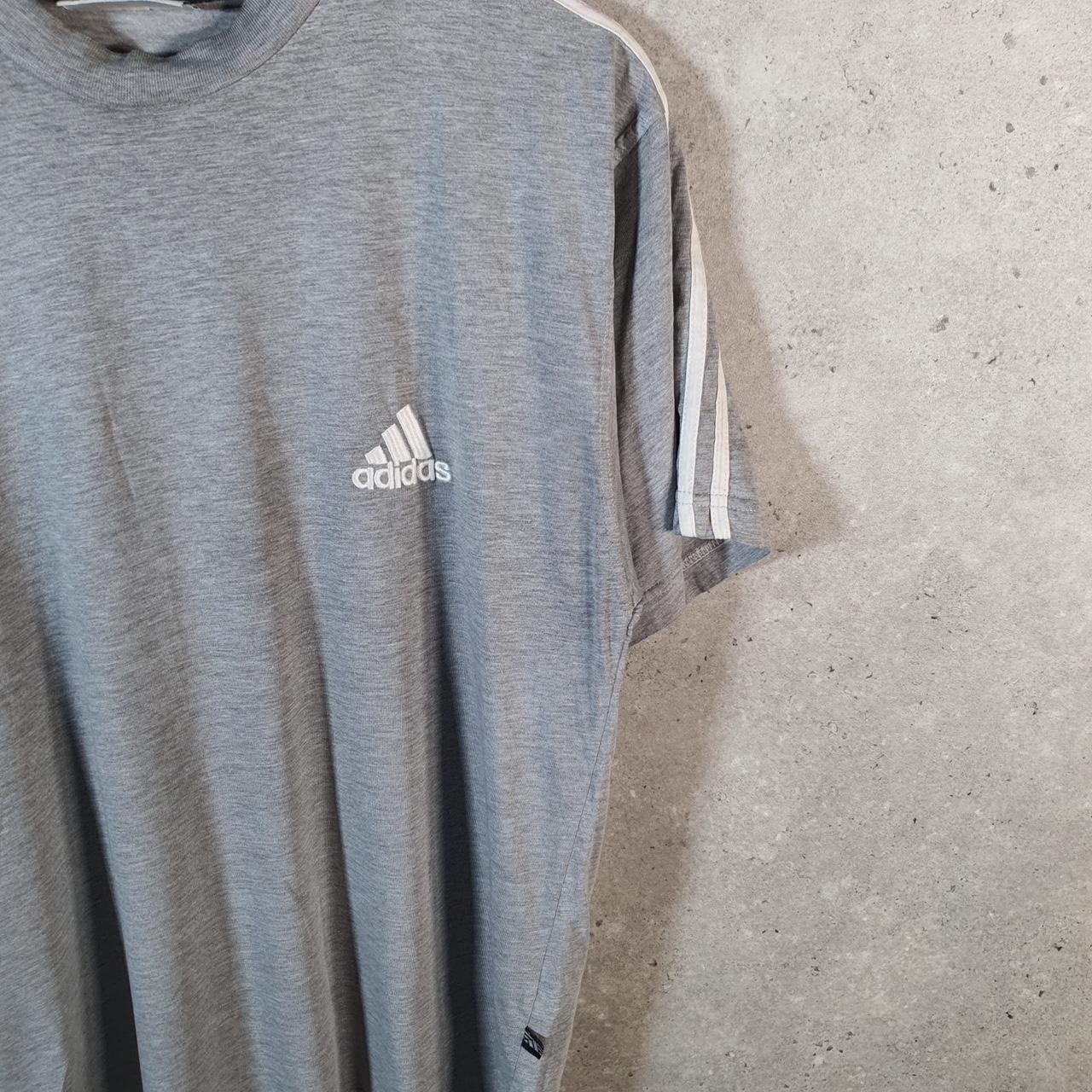 Vintage Adidas 90s USA T Shirt Men’s Medium Grey Three Stripes Logo Athletic
