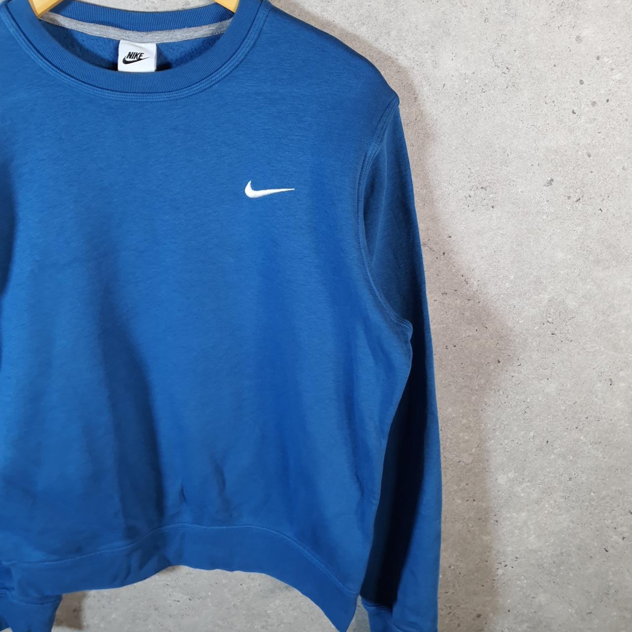 Vintage Nike Club Embroidered Sweatshirt Men’s Medium Blue Swoosh Y2K Pullover Logo
