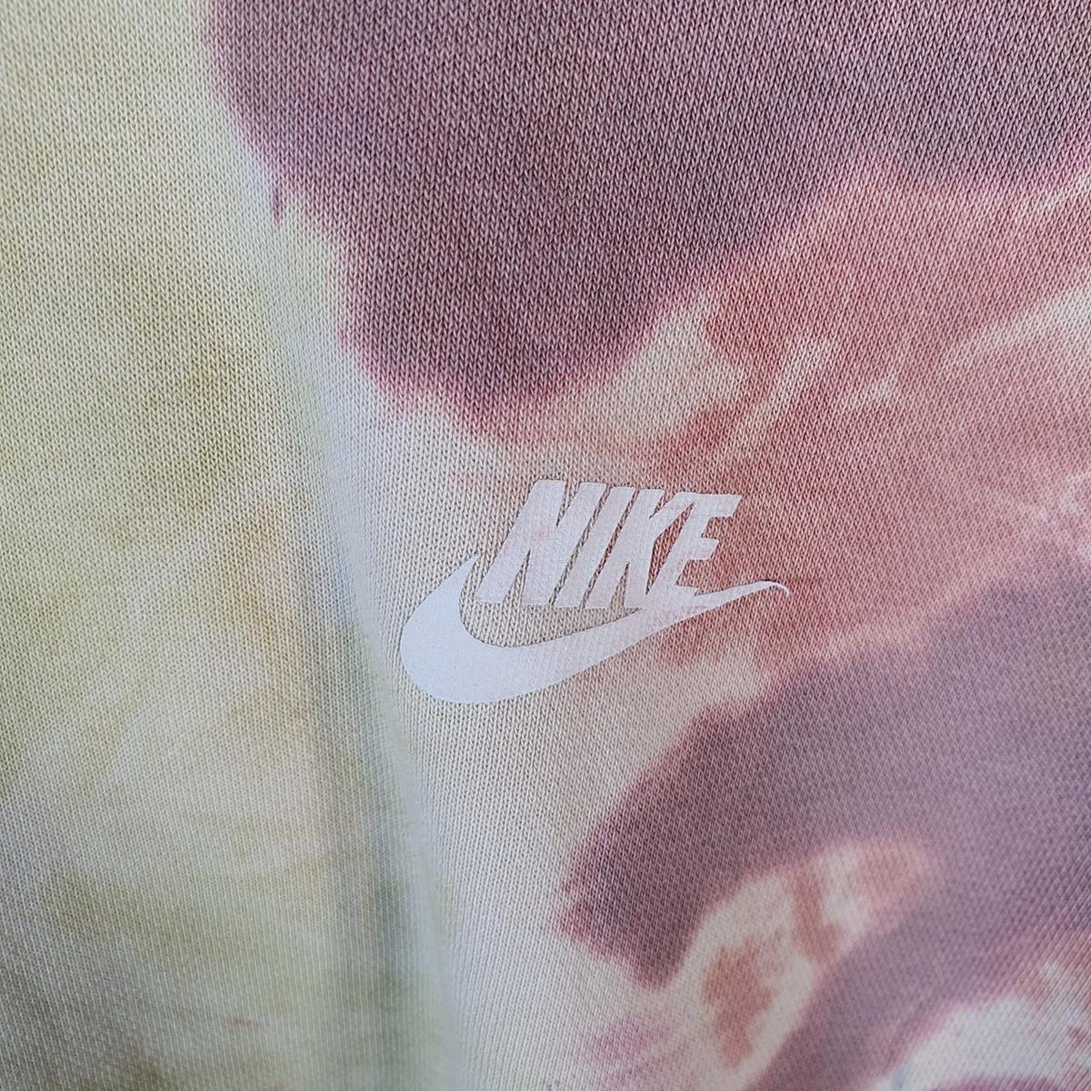 Vintage Nike Club Spellout Hoodie Men’s XL Tie Dye Swoosh Y2K Pullover
