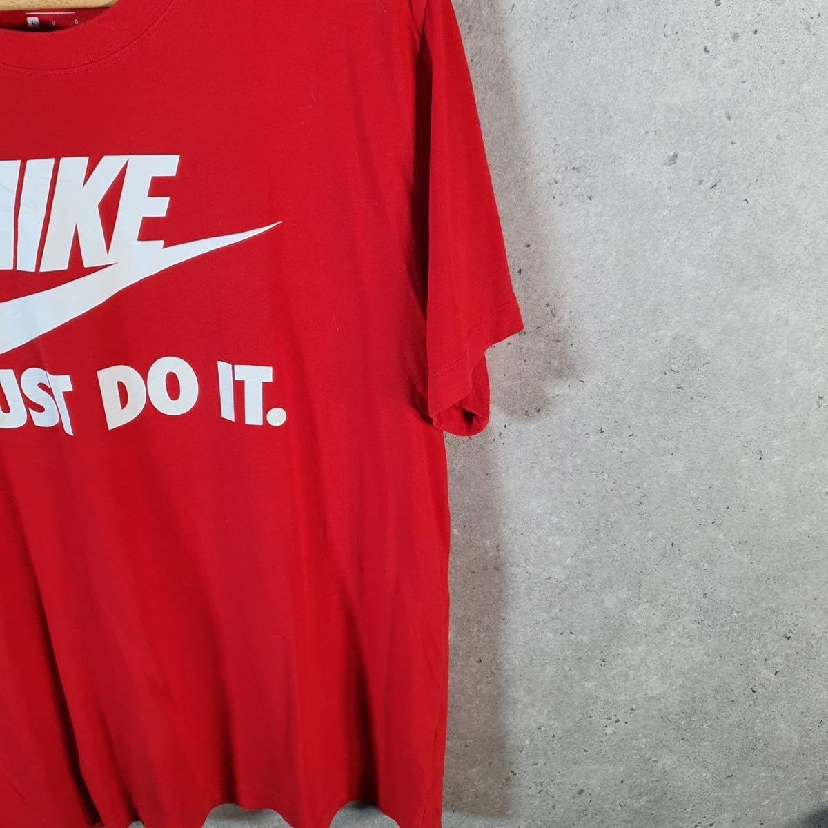 Vintage Nike Dri Fit T Shirt Men’s Large Red Logo Swoosh Loose Fit Athletic