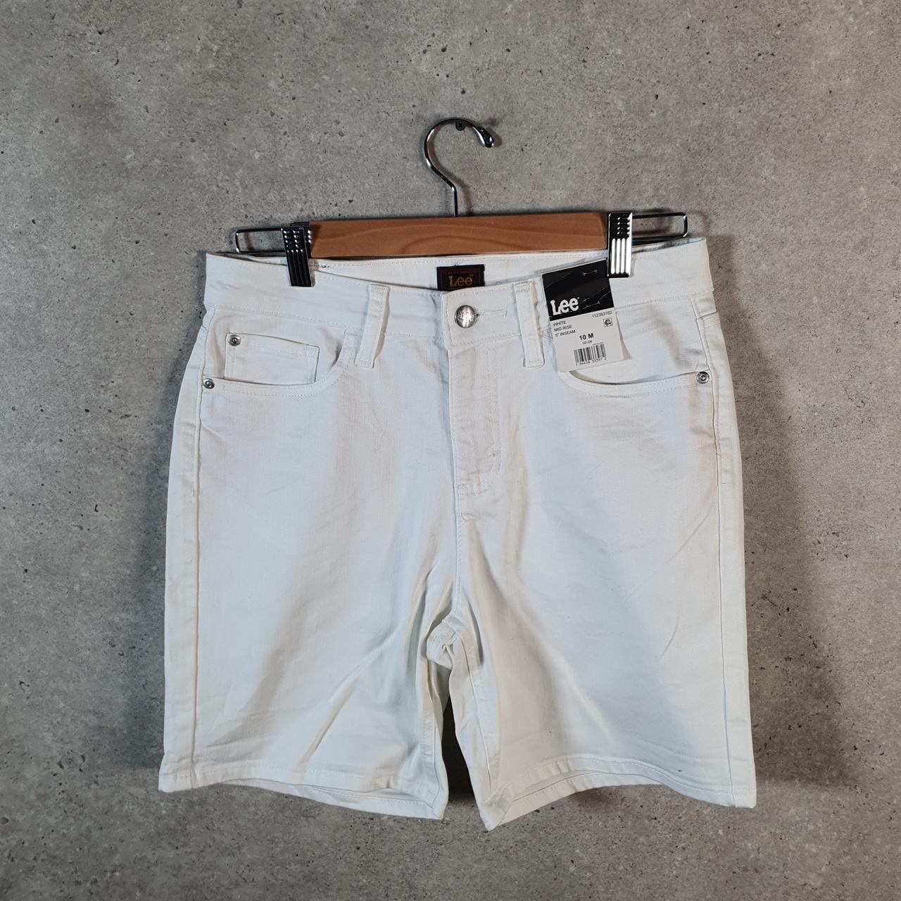 Vintage Lee Mid Rise Baggy Shorts Jorts Cargo Womens W30 White Relaxed Denim A4557