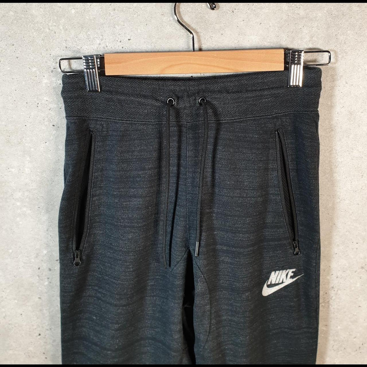 Vintage Nike Club Sweatpant Joggers Mens XS Xsmall Grey Swoosh Sports Tracksuit Big Fish Vintage