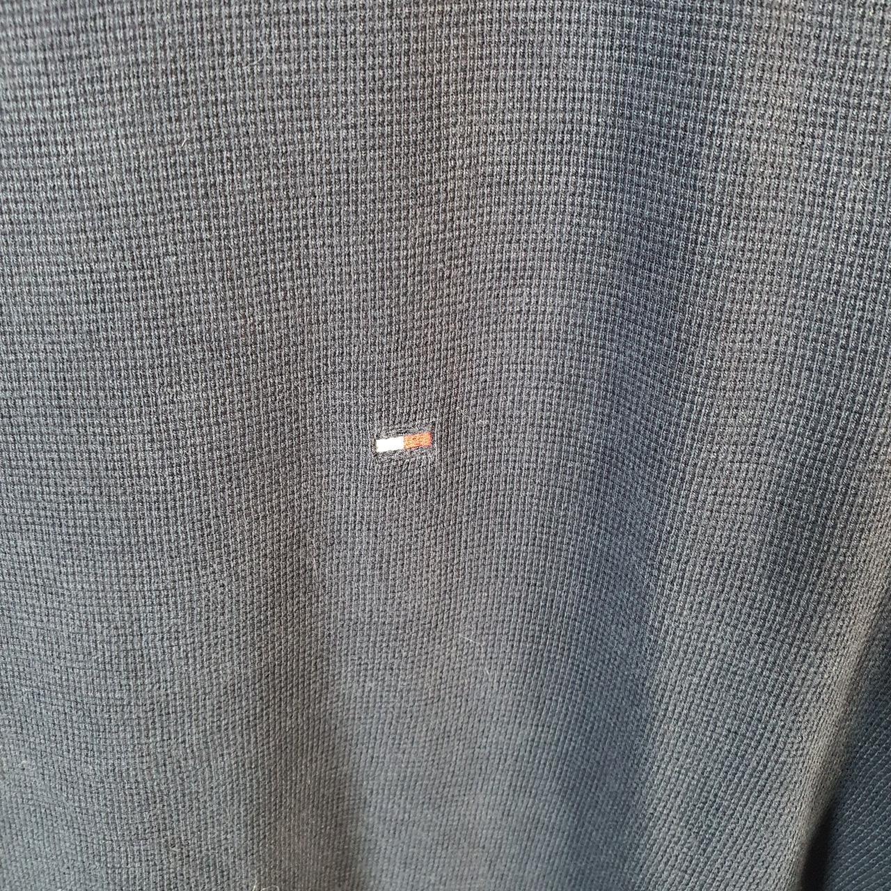 Vintage Tommy Hilfiger T Shirt Men’s Medium Navy Blue Classic Fit Embroidered Logo