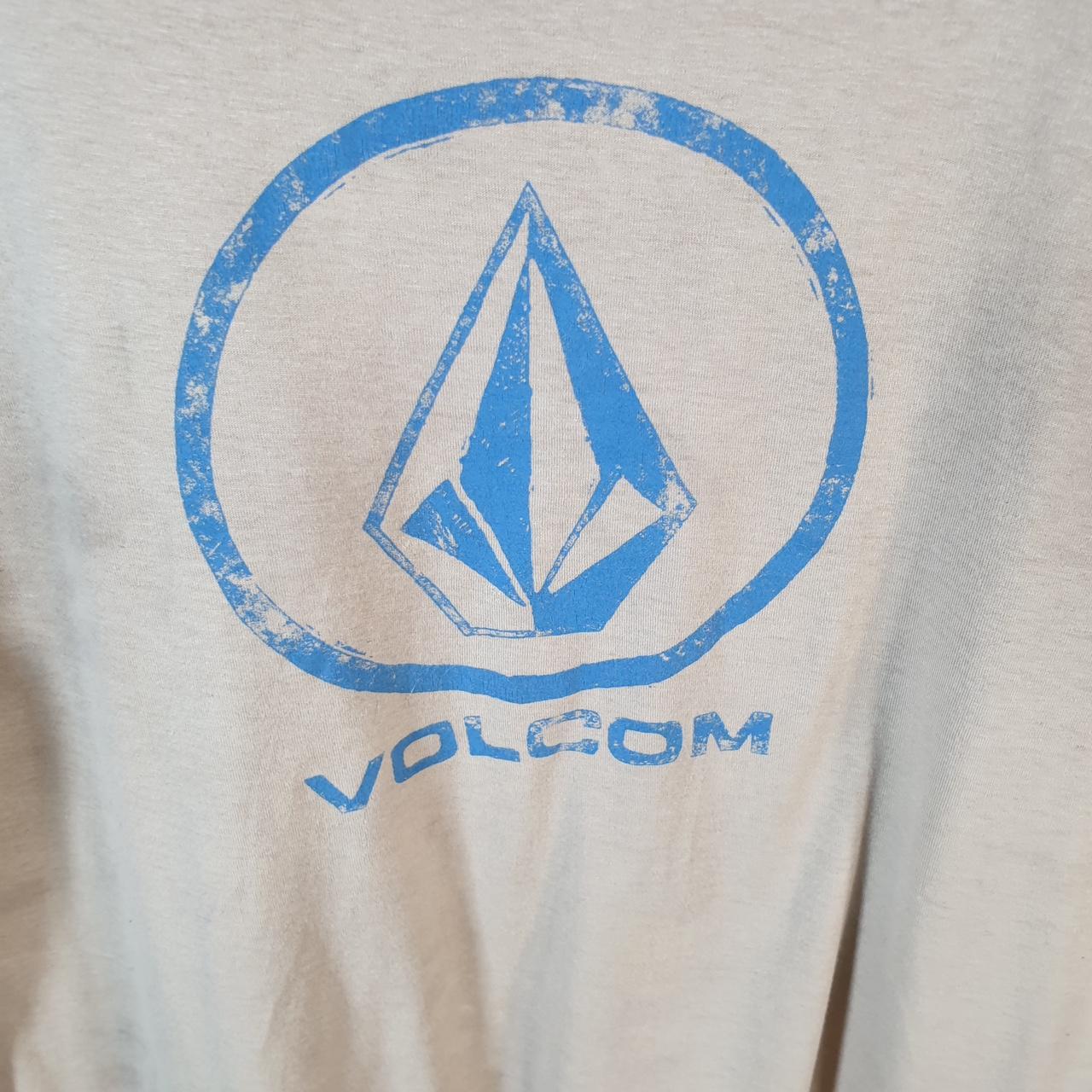 Vintage Volcom Y2K T Shirt Men’s Small Beige Casual Sports Logo Athletic