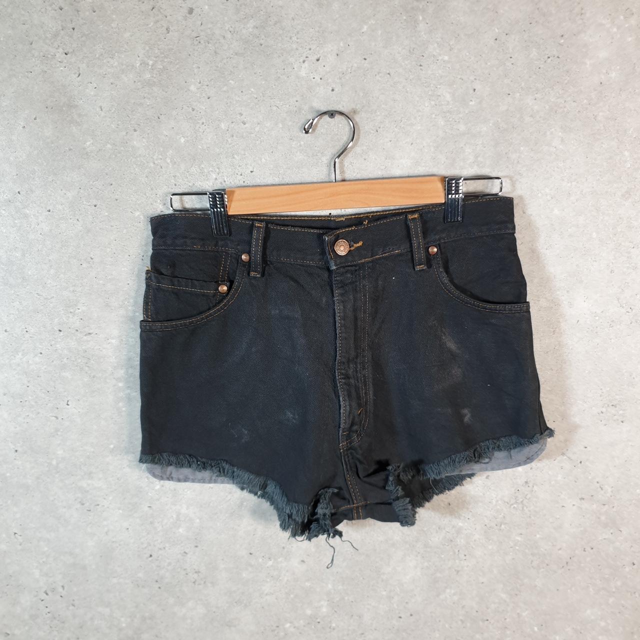 Vintage Levi’s Cut Off Baggy Shorts Jorts Cargo Womens W30 Black Relaxed Denim