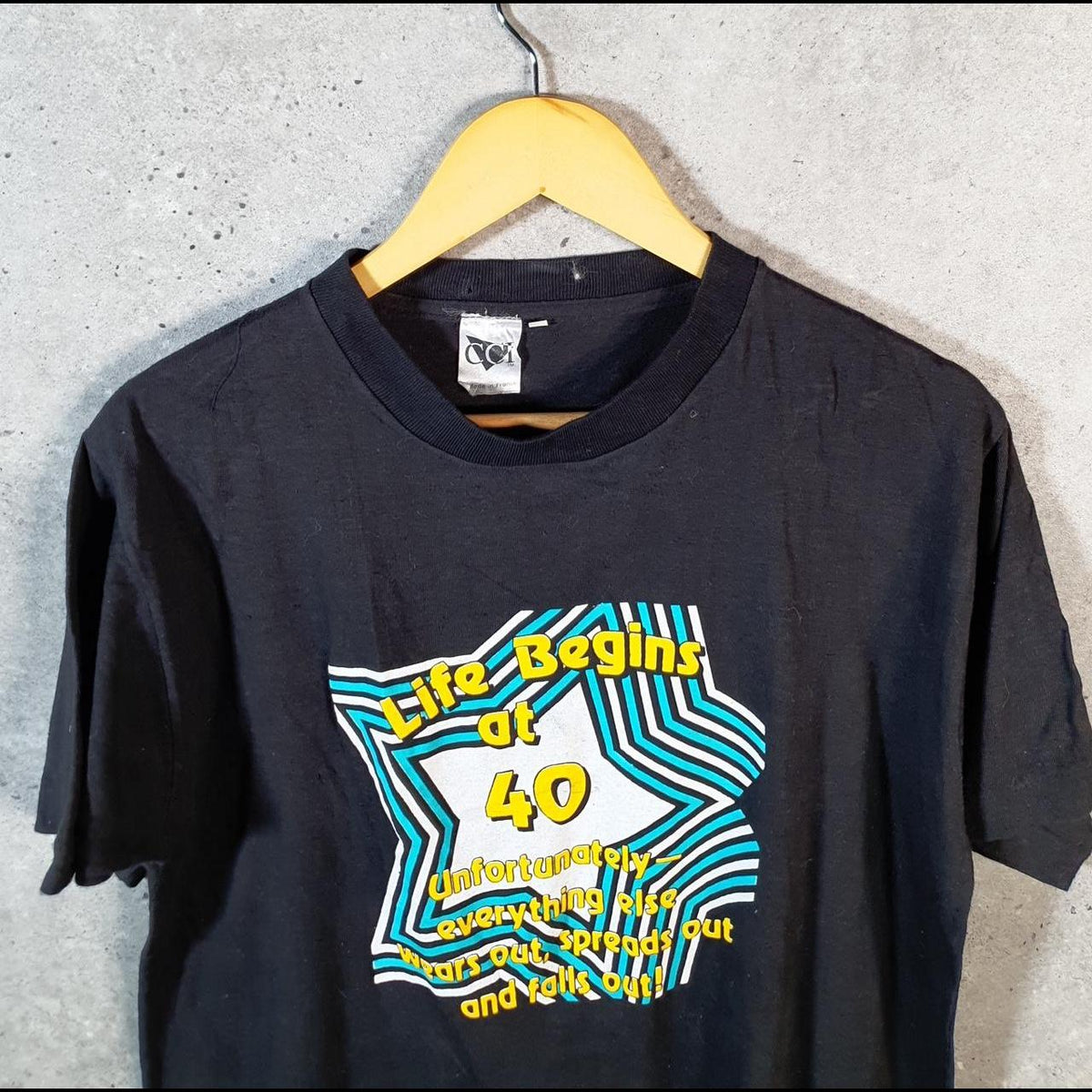 Vintage CCI Life Begins at 40 90s USA Single Stitch T Shirt Men’s Large Black