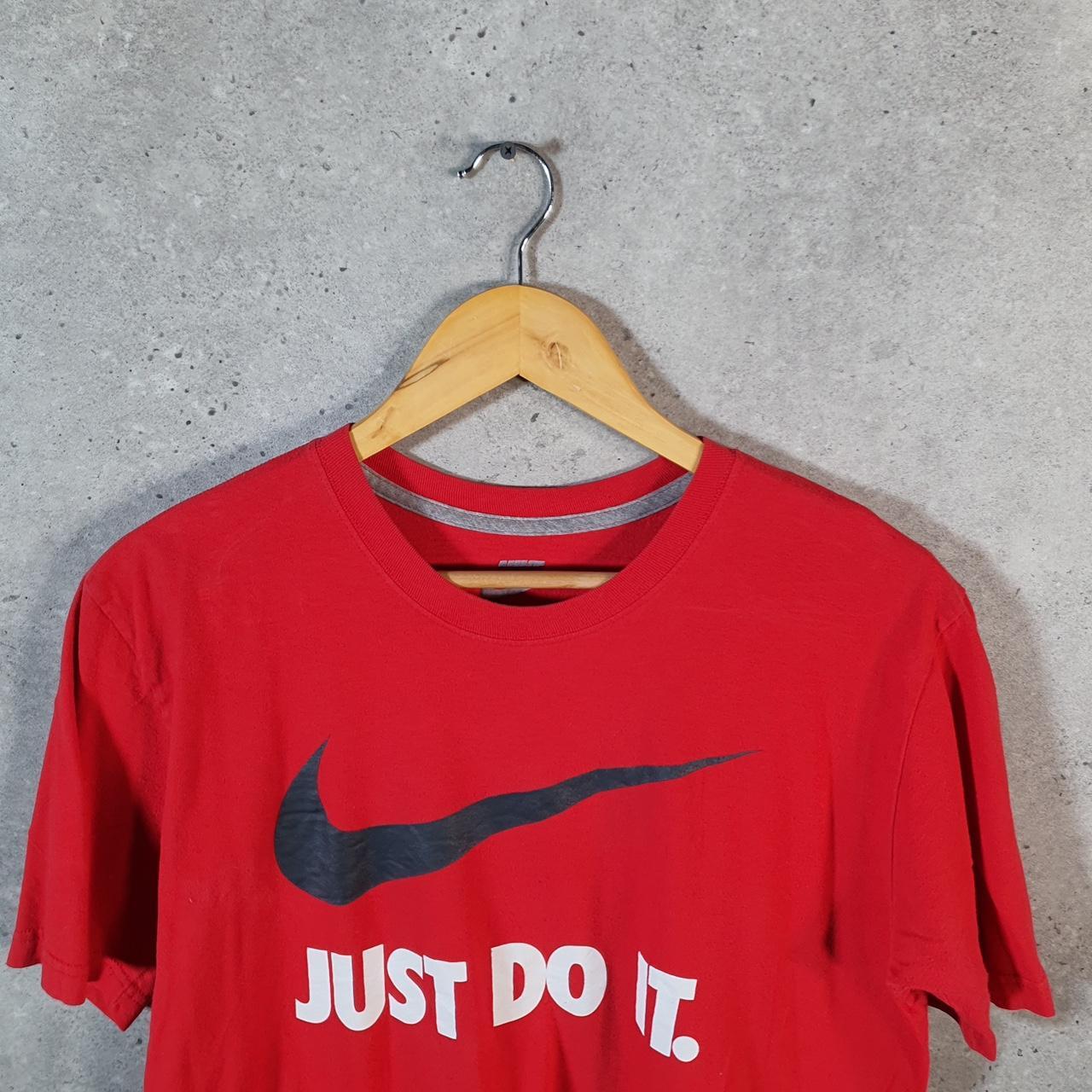 Vintage Nike Just Do It T Shirt Men’s Large Red Printed Single Swoosh Logo Athletic Big Fish Vintage