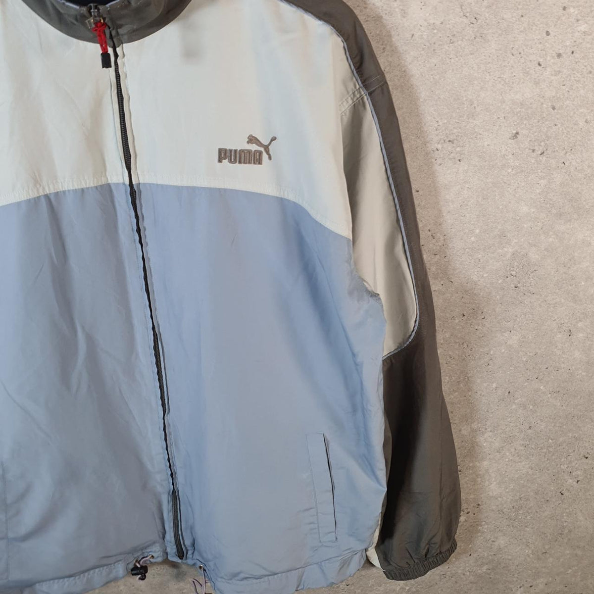 Vintage Puma Windbreaker Track Jacket Mens Small Blue USA Embroidered Logo Full Zip