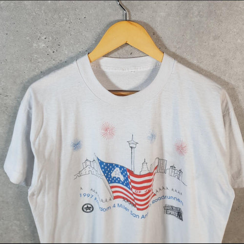 Vintage 1997 San Antonio Roadrunners 4th July Single Stitch T Shirt Men’s Medium White C8906