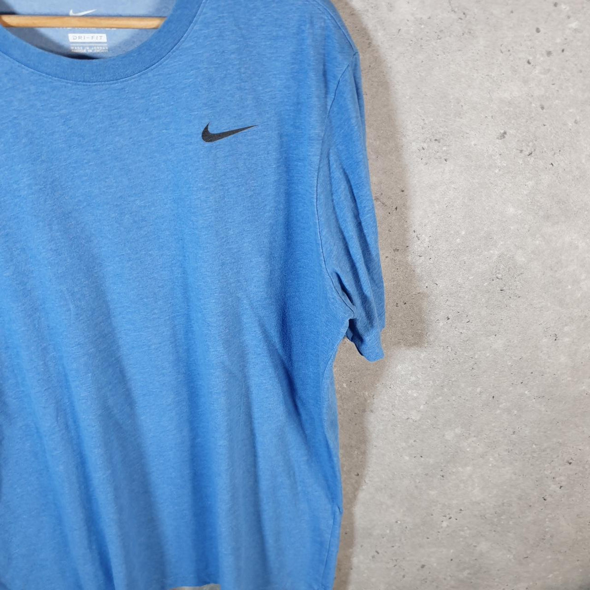 Vintage Nike Dri Fit T Shirt Men’s Medium Blue Logo Printed Swoosh Athletic