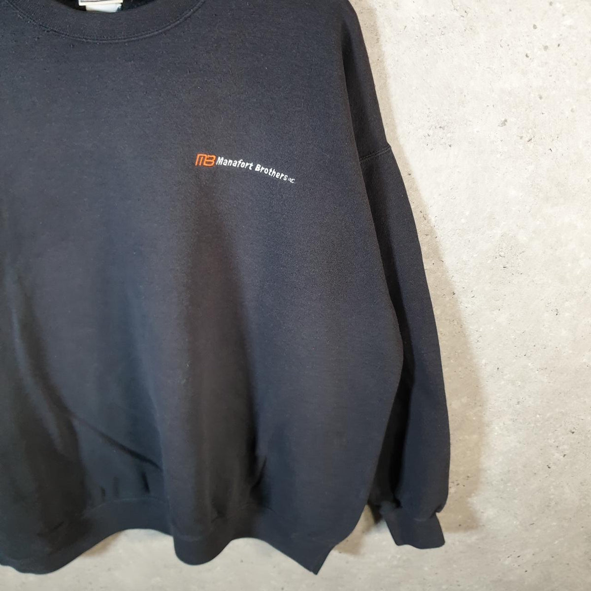 Vintage Lee Heavyweight Sweatshirt Men’s XL Black USA Pullover Manafort Brothers