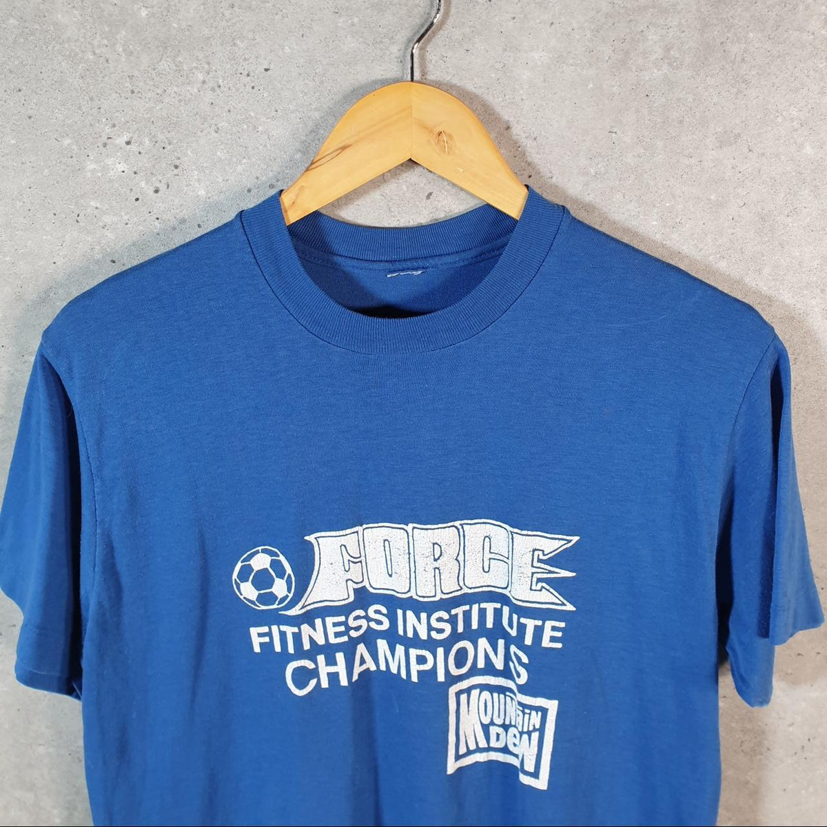 Vintage Vietnam Force Fitness champions USA Single Stitch T Shirt Men’s Small Blue C8107