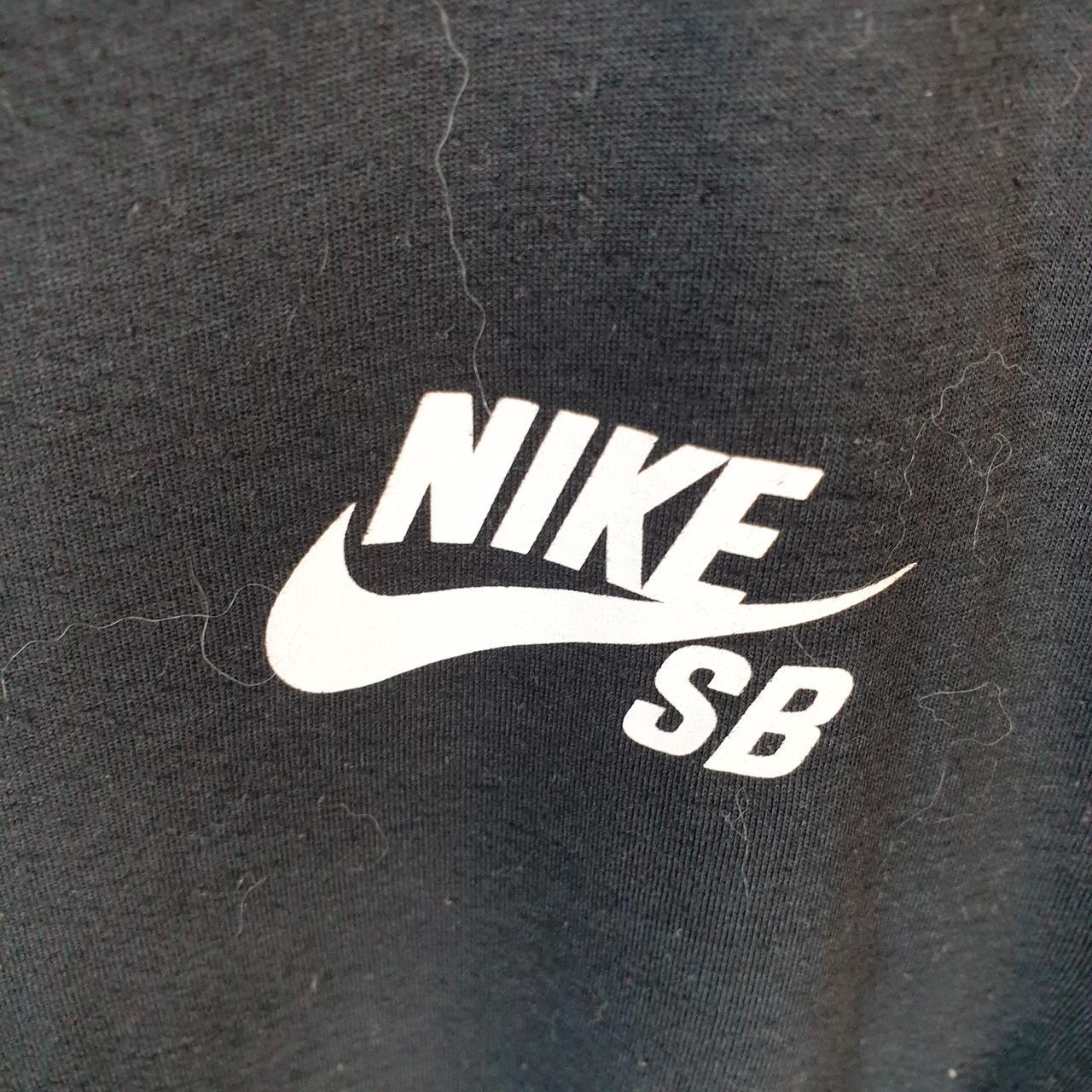 Vintage Nike SB Dri Fit T Shirt Men’s Small Black Logo Swoosh Athletic
