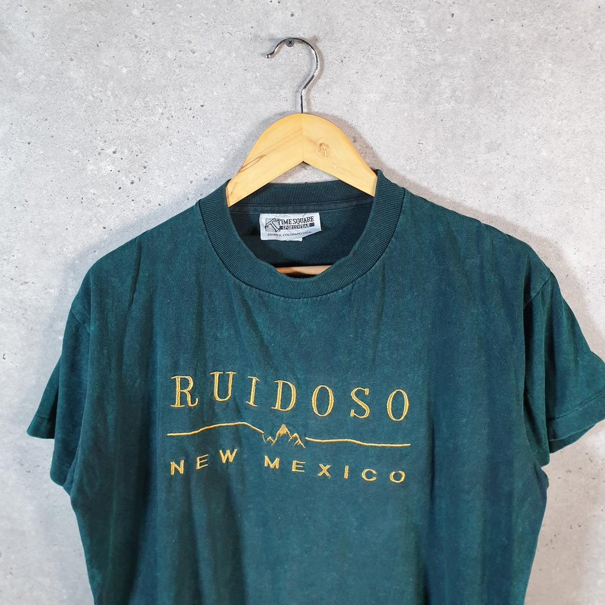 Vintage Time Square Ruidoso New Mexico Embroidered 90s USA Single Stitch T Shirt Men’s Medium Blue