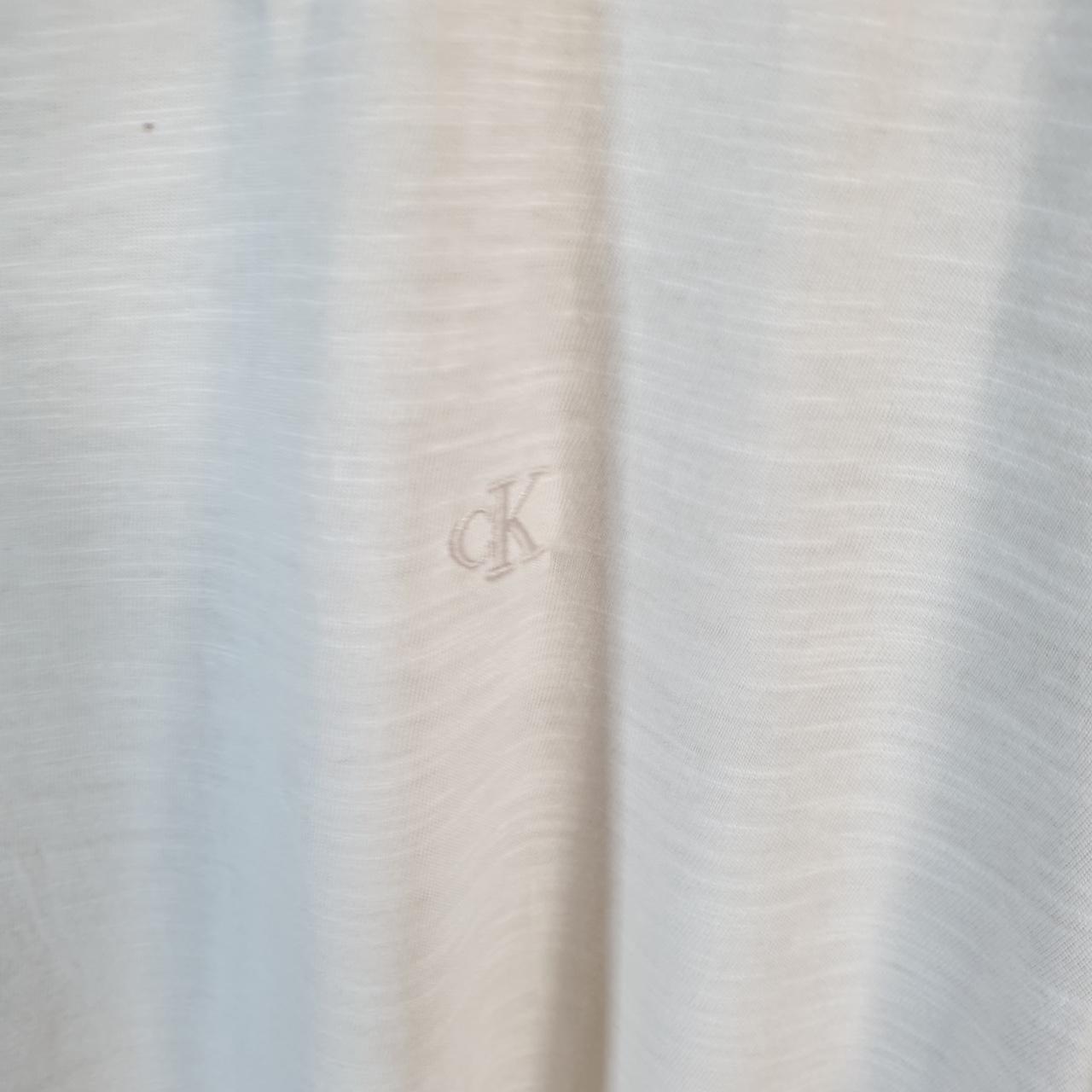 Vintage Calvin Klein Spellout Blank T Shirt Men’s Medium Beige Casual Sports