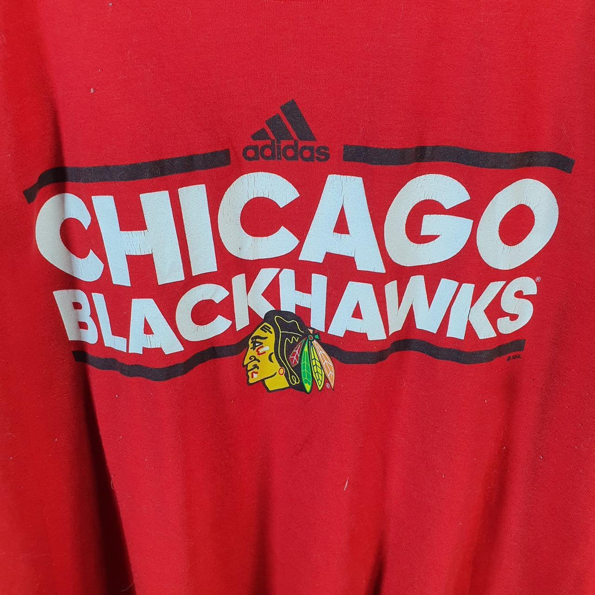 Vintage Adidas Chicago NHL Hockey T Shirt Shirt Men’s 2XL Red Three Stripes Logo Athletic