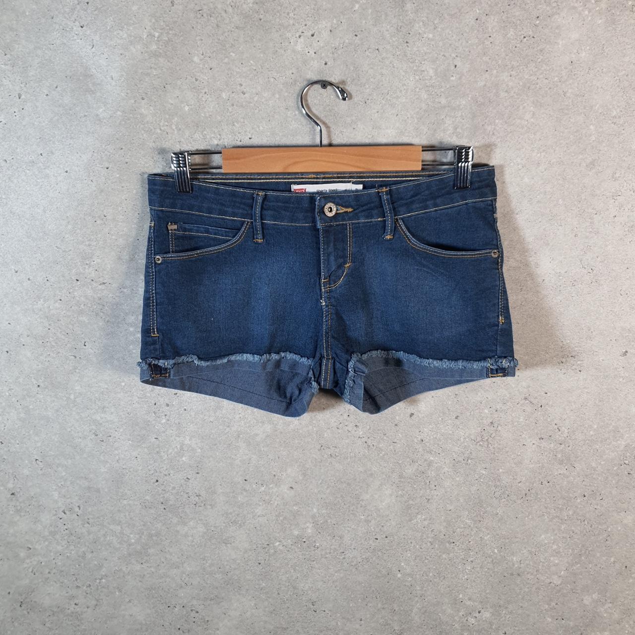 Vintage Levi’s Cut Off Shorts Jorts Cargo Womens W30 Blue Relaxed Denim