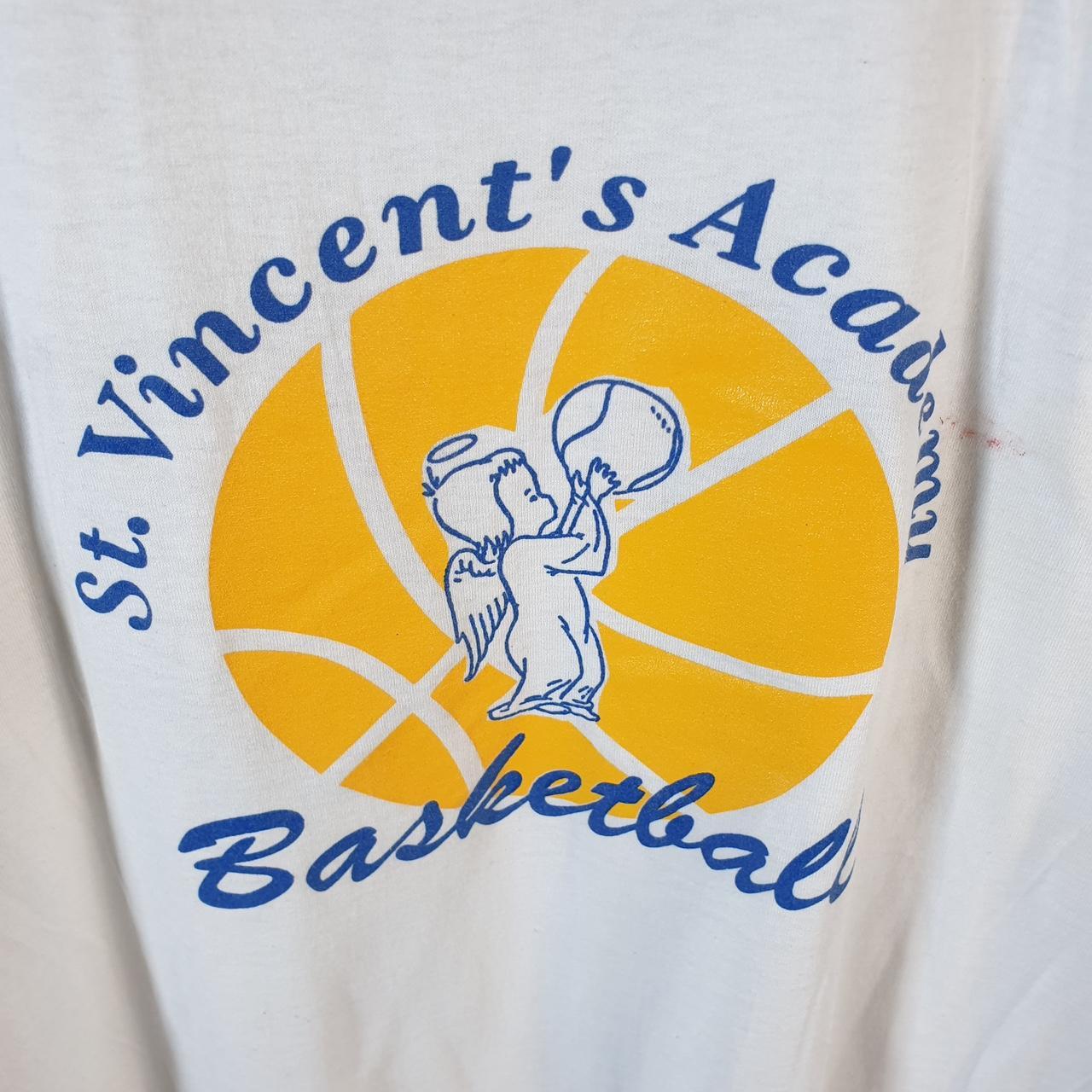 Vintage Fruit of the Loom St Vincent’s Academy Basketball 90s USA Single Stitch T Shirt Men’s Large White